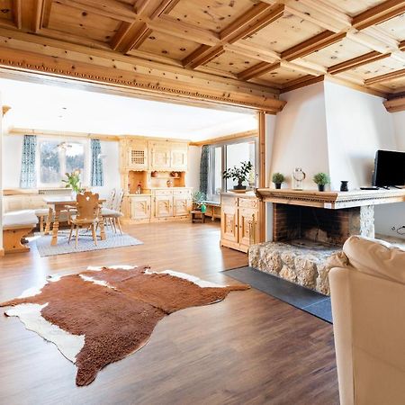 Spacious Apartment With Fantastic Alpine Panorama St. Moritz Luaran gambar