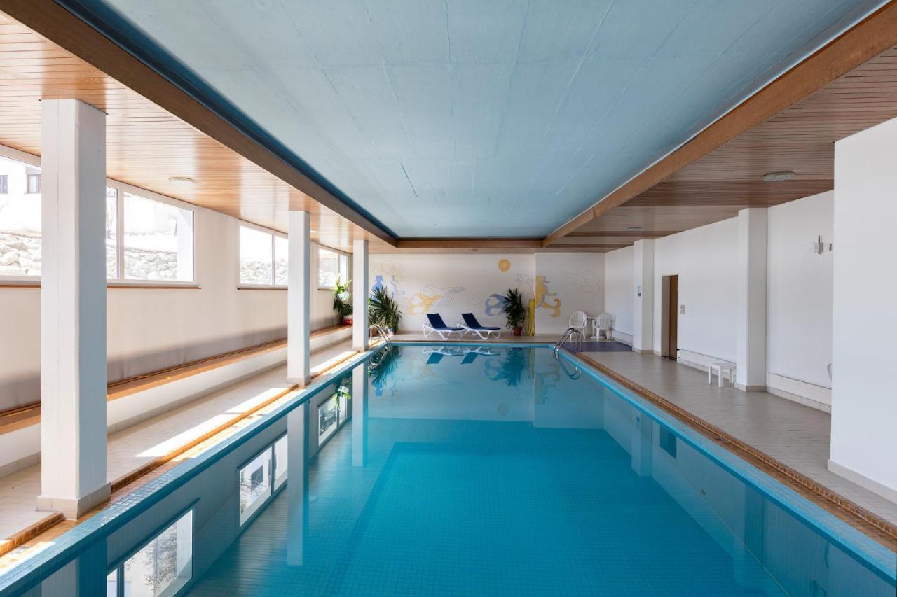 Spacious Apartment With Fantastic Alpine Panorama St. Moritz Luaran gambar
